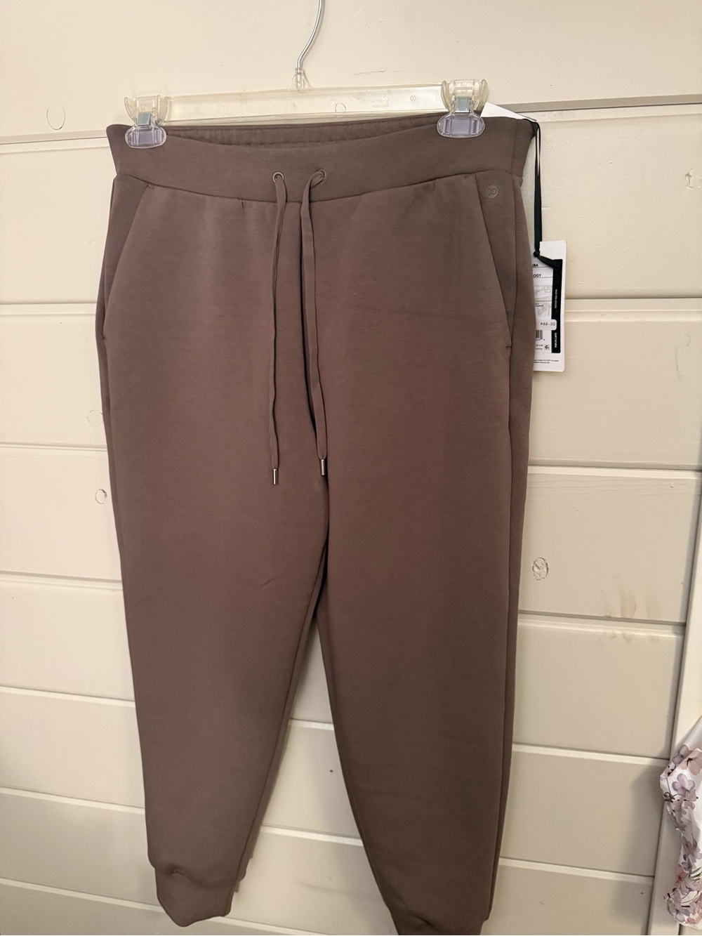 CALIA by Carrie Underwood Taupe Jogger Pants